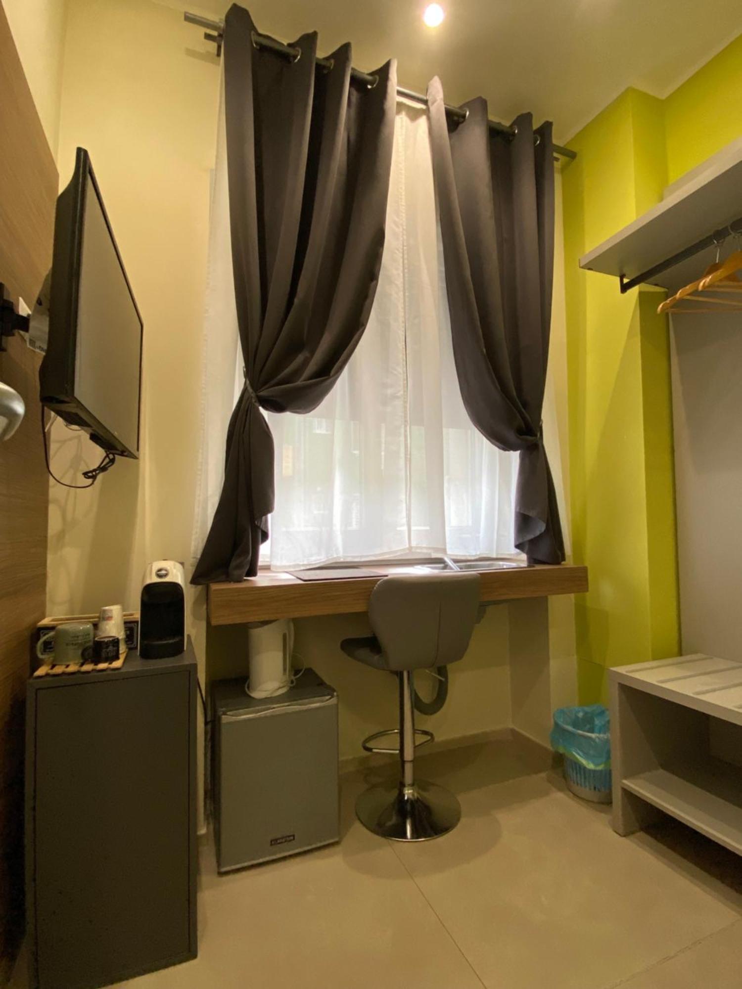 Levante Apartment And Room Bari Exterior photo